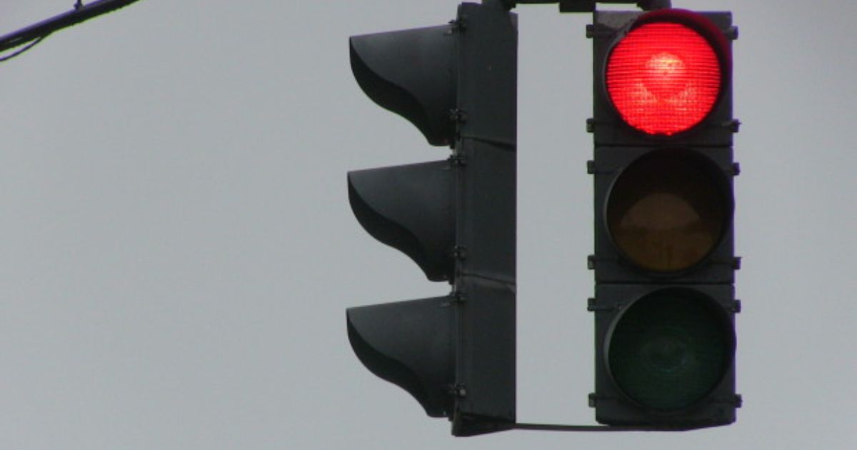 Traffic light with the red light on